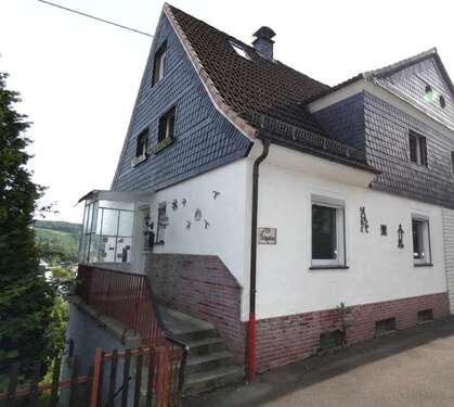 Foto - Haus zum Kaufen in Siegen 169.000,00 € 131 m²