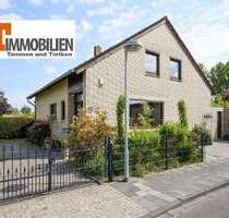 Haus zum Kaufen in Wilhelmshaven-Neuende 299.000,00 € 185 m²