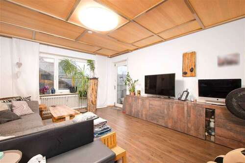 Foto - Haus zum Kaufen in Germaringen 899.000,00 € 333 m²