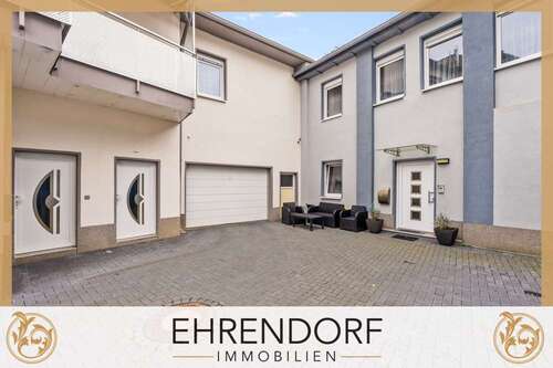 Foto - Haus zum Kaufen in Lüdenscheid 420.000,00 € 229 m²