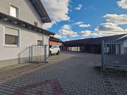 Foto - Büro in Loiching 950.000,00 € 246 m²