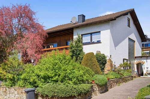 Foto - Haus zum Kaufen in Altendiez 325.000,00 € 163 m²