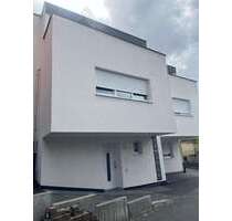 Haus zum Mieten in Nußloch 2.150,00 € 130 m²