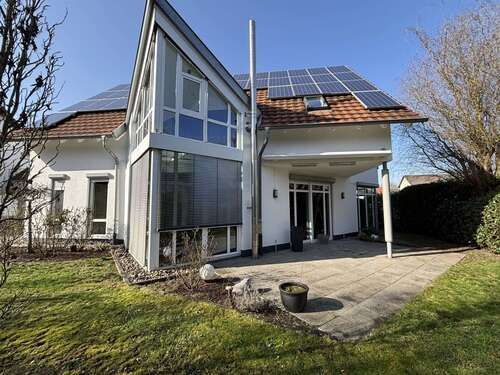 Foto - Haus zum Mieten in Waldmohr 2.600,00 € 280 m²