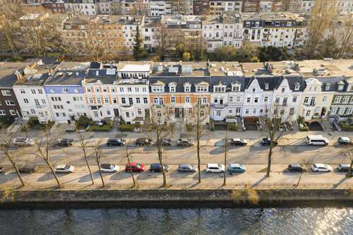 Foto - Haus zum Kaufen in Hamburg 2.450.000,00 € 395 m²