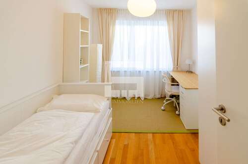 Foto - Wohnung zum Mieten in Unterhaching 2.490,00 € 87.43 m²