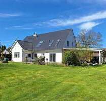Haus zum Kaufen in Dersekow 382.000,00 € 203.55 m²