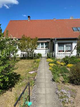 Foto - Haus zum Kaufen in Templin 119.000,00 € 100 m²