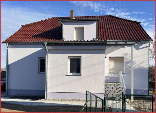 Foto - Haus zum Kaufen in Heideblick 348.000,00 € 180 m²