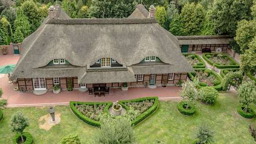 Foto - Haus zum Kaufen in Varel 2.349.000,00 € 460 m²