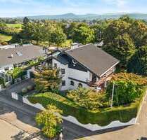 Haus zum Kaufen in Sandweier 950.000,00 € 355 m²