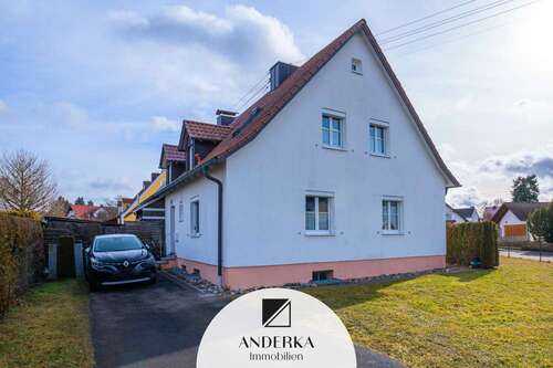 Foto - Haus zum Kaufen in Ichenhausen 335.000,00 € 93.12 m²