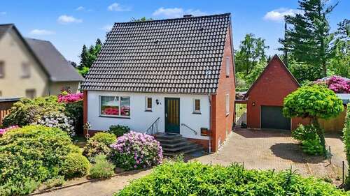 Foto - Haus zum Kaufen in Wietze 165.000,00 € 90 m²