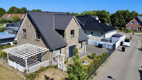Foto - Haus zum Kaufen in Rickling 449.000,00 € 124.1 m²