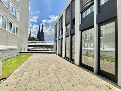 Foto - Büro in Köln 9.740,00 € 487 m² - 9.740,00 EUR Kaltmiete, ca.  487,00 m²