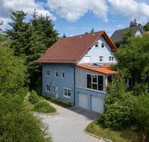 Haus zum Kaufen in Unterkirnach 430.000,00 € 250.02 m²