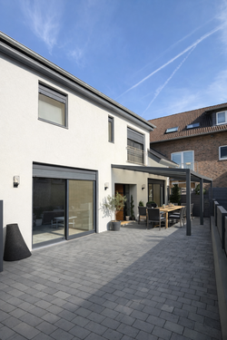 Foto - Haus zum Mieten in Pulheim 2.150,00 € 163 m²