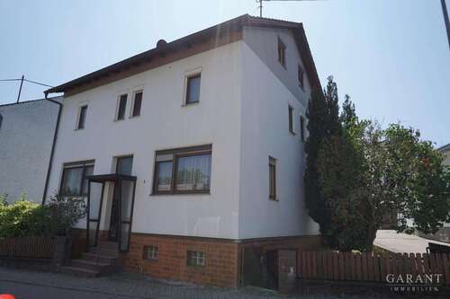 Foto - Haus zum Kaufen in Schömberg 229.000,00 € 150 m²
