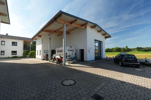 Foto - Halle in Triftern 730.000,00 € 154 m²