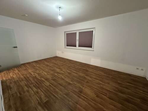 Foto - Wohnung zum Mieten in Solingen 350,00 € 30.57 m²