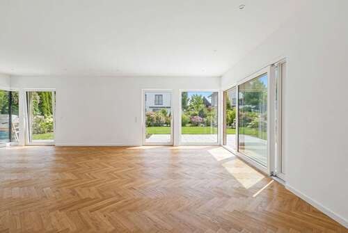 Foto - Haus zum Kaufen in München 1.980.000,00 € 185 m²