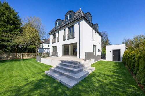 Foto - Haus zum Kaufen in München 3.990.000,00 € 317 m²