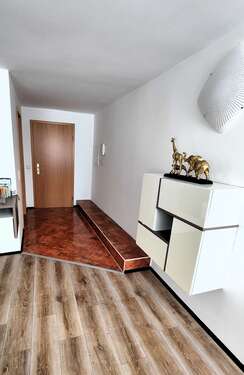 Foto - Wohnung zum Kaufen in Bad Urach 165.000,00 € 71.95 m²