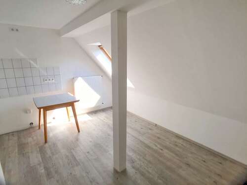 Foto - Wohnung zum Mieten in Leitmar 440,00 € 71 m²