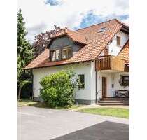 Haus zum Mieten in Oberursel 2.950,00 € 230 m²