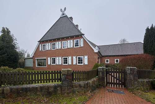 Foto - Haus zum Kaufen in Seevetal 719.000,00 € 350 m²