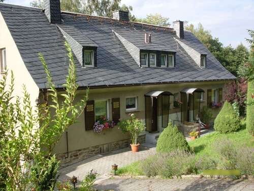 Foto - Haus zum Kaufen in Schwarzenberg 196.000,00 € 210 m²