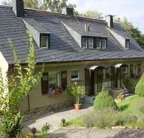 Haus zum Kaufen in Schwarzenberg 196.000,00 € 210 m²