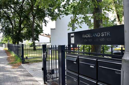 Foto - Haus zum Kaufen in Berlin 649.000,00 € 137 m²