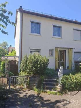 Foto - Haus zum Kaufen in Reutlingen 298.000,00 € 68 m²