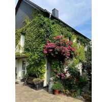 Haus zum Kaufen in Köln-Auweiler 749.000,00 € 181.57 m²