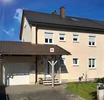 Haus zum Kaufen in Wallersdorf 299.000,00 € 118 m²