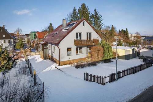Foto - Haus zum Kaufen in Laichingen 299.000,00 € 152.75 m²