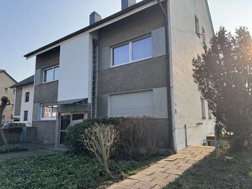 Foto - Wohnung zum Kaufen in Düsseldorf-Unterbach 349.000,00 € 102 m²