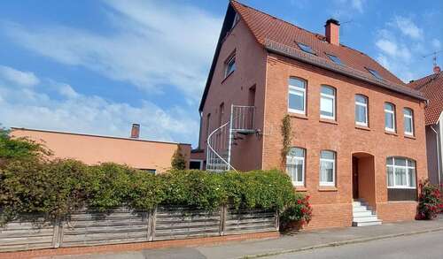Foto - Haus zum Kaufen in Emmerthal 248.000,00 € 290 m²