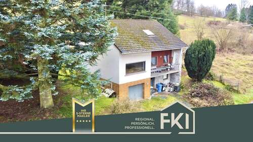 Foto - Haus zum Kaufen in Katzwinkel 99.000,00 € 115 m²