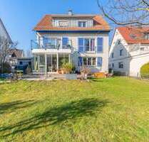 Haus zum Kaufen in Stuttgart 979.000,00 € 232 m²