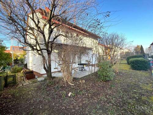 Foto - Haus zum Kaufen in Ditzingen 695.000,00 € 225 m²