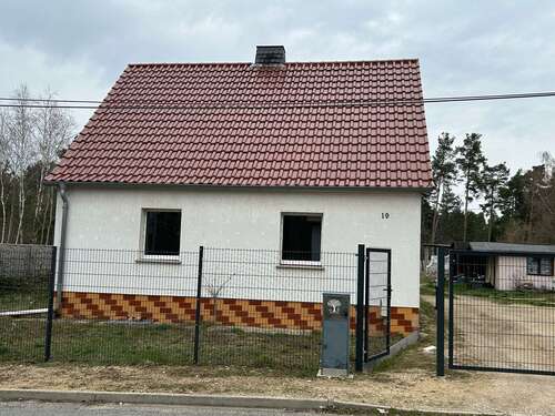 Foto - Haus zum Kaufen in Bernsdorf 225.000,00 € 154.85 m²