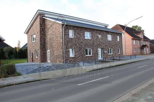 Foto - Wohnung zum Kaufen in Weener 239.000,00 € 73 m²