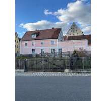 Haus zum Kaufen in Velburg 99.000,00 € 218 m²