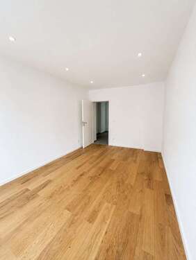 Foto - Wohnung zum Kaufen in Düsseldorf 450.000,00 € 75 m²