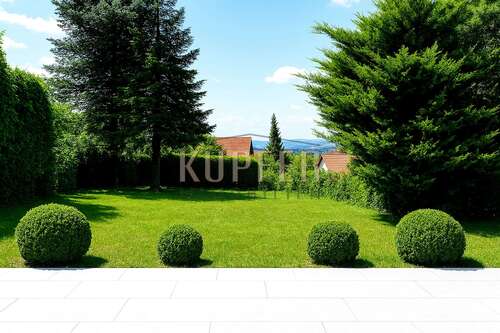 Foto - Grundstück zu verkaufen in Forchheim 995.000,00 € 1621 m²