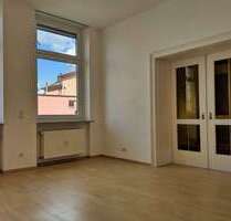 Haus zum Kaufen in Aschaffenburg 990.000,00 € 357 m²