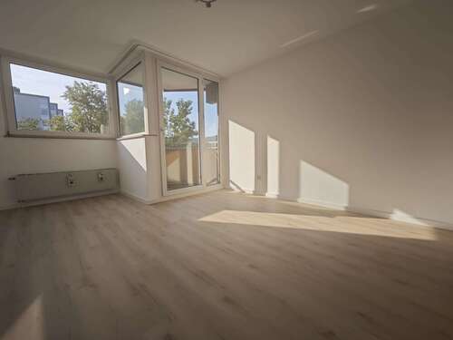 Foto - Wohnung zum Mieten in Homburg 300,00 € 28 m²
