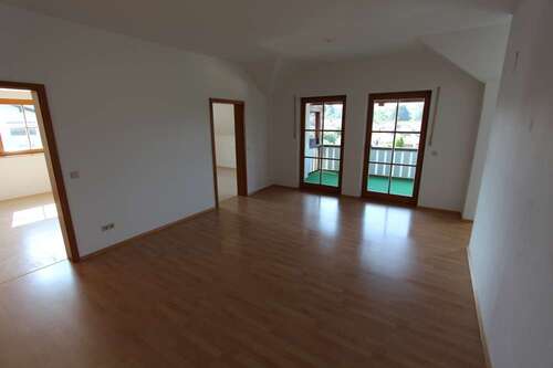 Foto - Wohnung zum Mieten in Eging am See 530,00 € 71 m²
